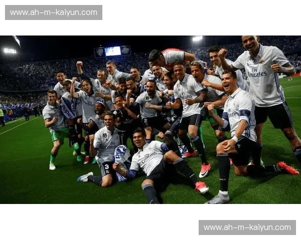 巅峰对决：皇马与尤文的荣耀之战，足球史诗的回响